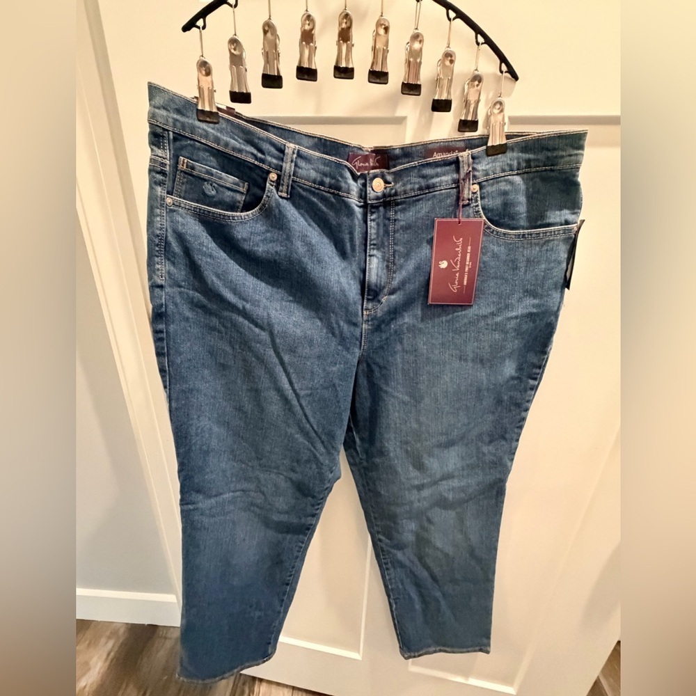 NWT Gloria Vanderbilt Amanda Jeans 20W Short Tapered Classic Rise Stretch Denim
